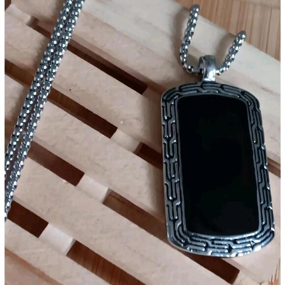 Black Pendant W/Metallic Greek Key Border W/ Earrings - Picture 4 of 7